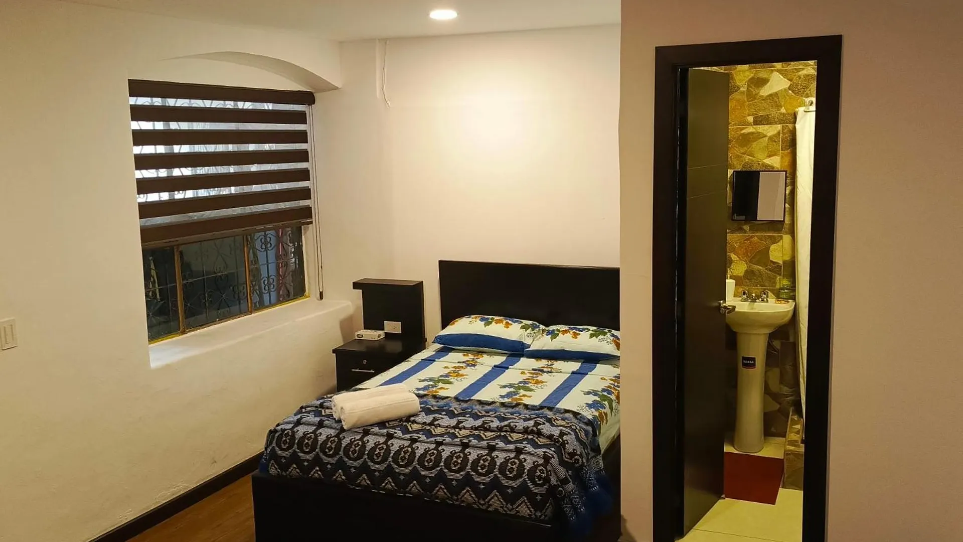 El Renacimiento - La Rueda Bed & Breakfast Cuenca Ecuador
